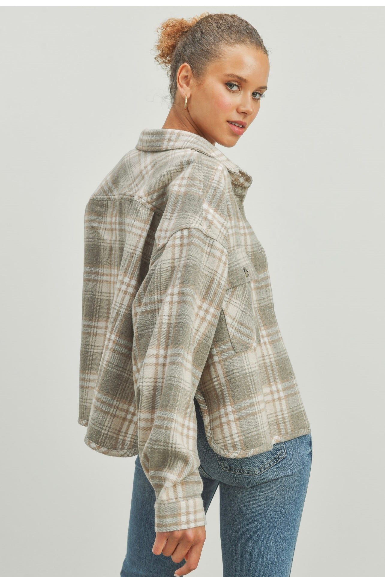 PLAID CROP SHACKET