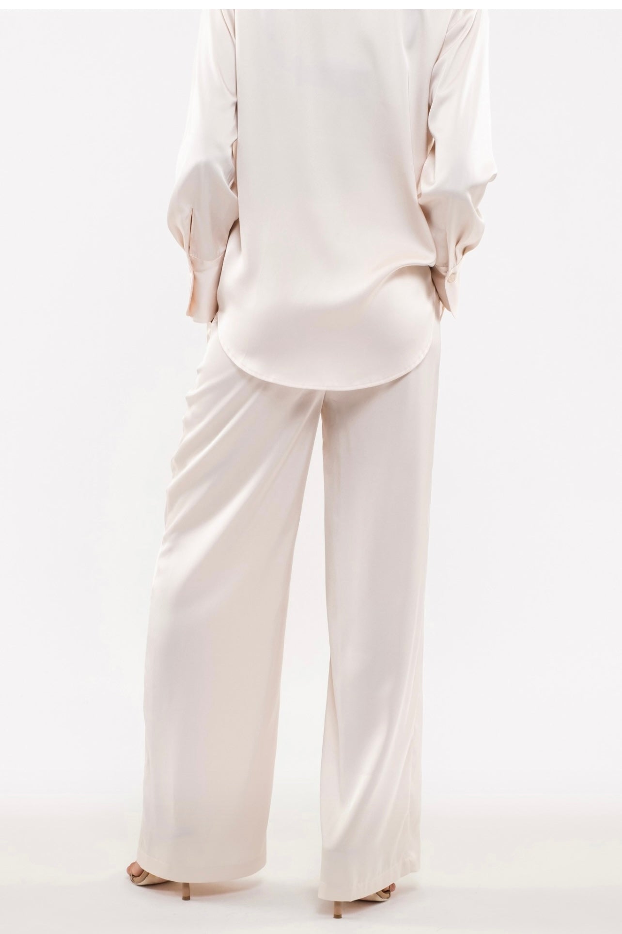 SOLID SATIN SET