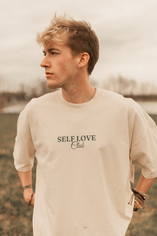 SELF LOVE DISCO CLUB OVERSIZED GRAPHIC TEE